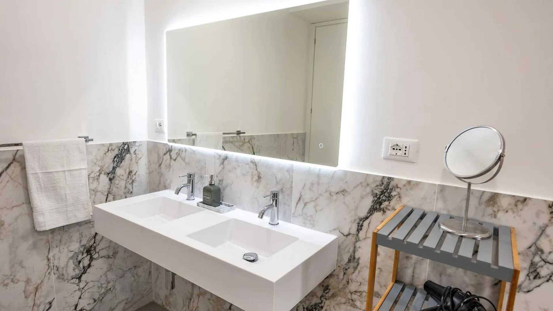 Molinari Palermo Bed & Breakfast