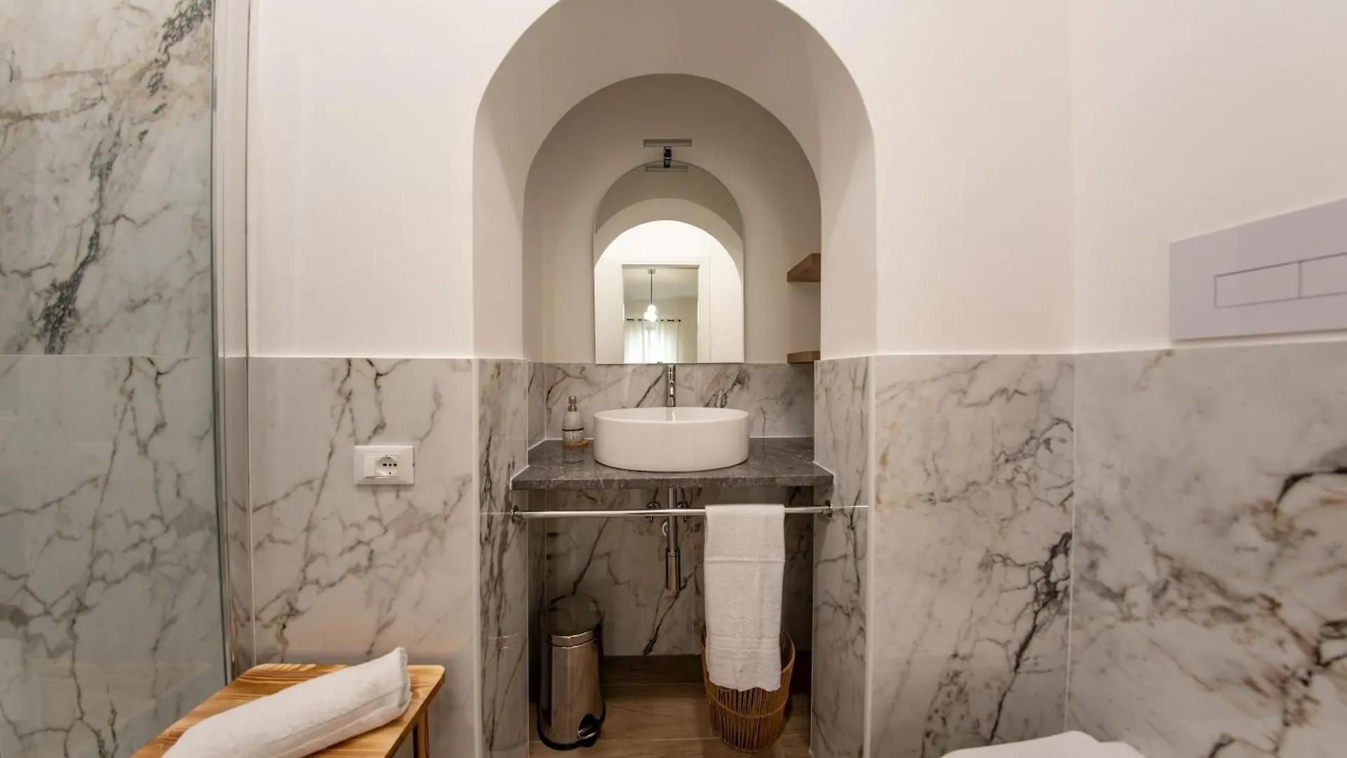 Molinari Palermo Bed & Breakfast Italy