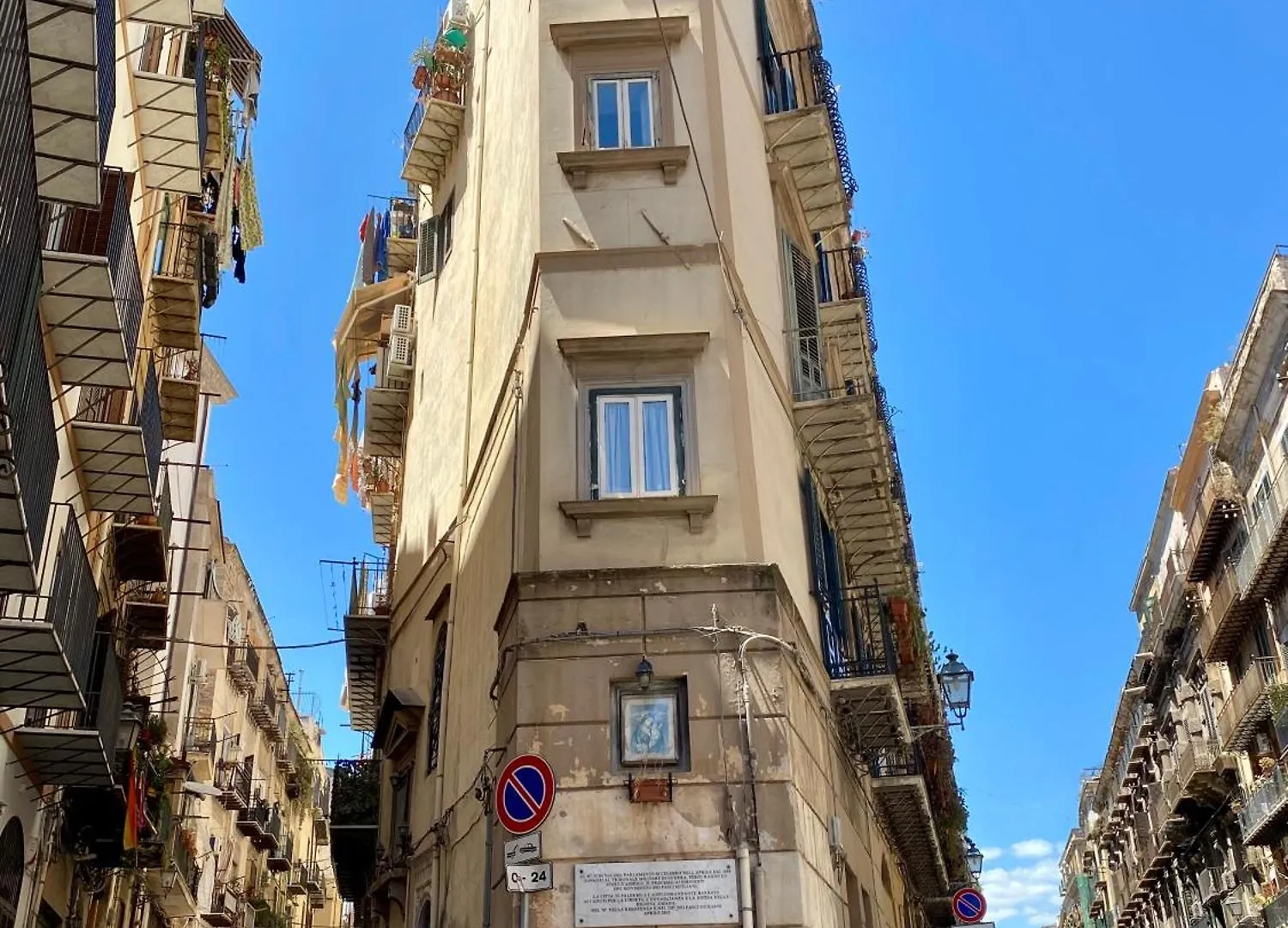 Molinari Palermo Bed & Breakfast 0*,  Italy